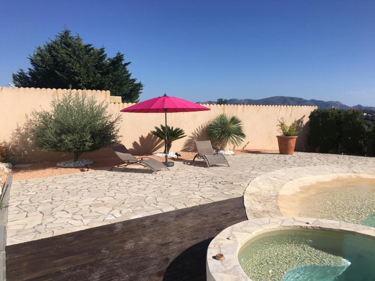Chateau Gombert Marseille Bagian luar foto